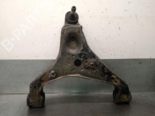 Used Right front suspension arm Right front suspension arm MERCEDES-BENZ SPRINTER 3,5-t Van (B906) 316 (906.635, 906.633) (156 hp) 40037372 40037372