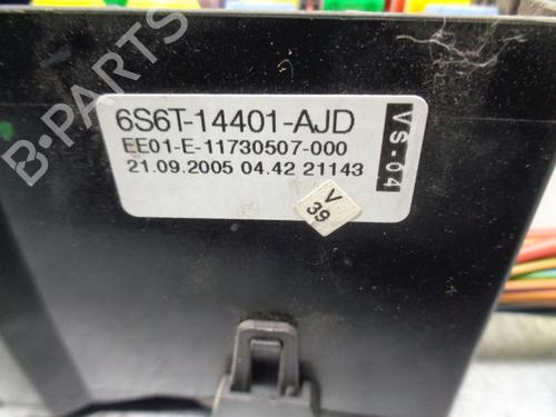 Fuse box FORD FIESTA V (JH_, JD_)  | BP9433061E1 