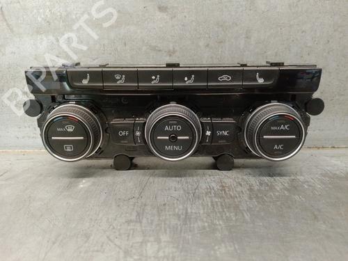 Used Climate control VW GOLF VII (5G1, BQ1, BE1, BE2) 2.0 GTI (245 hp) 17586422