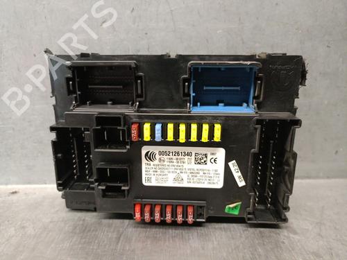 fuse-box-fiat-500x-334_-2014-40158635 main image