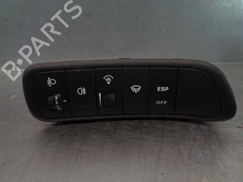 Used Headlight switch Headlight switch 14330700 14330700