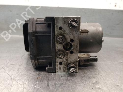 Used ABS pump TOYOTA AVENSIS Estate (_T25_) 2.0 D-4D (ADT250_, ADT250R) (126 hp) 31595301