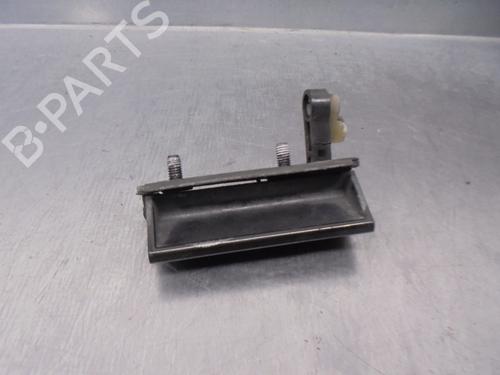 Used Tailgate handle Tailgate handle 15733841 15733841