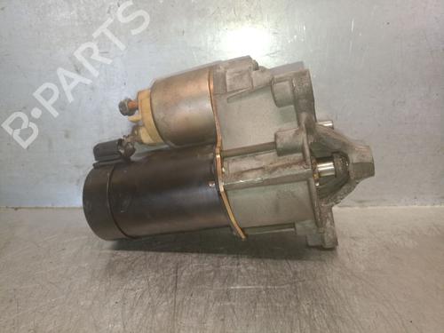 Used Front left exterior door handle MERCEDES-BENZ A-CLASS (W169) A 170 (169.032, 169.332) (116 hp) 21790562
