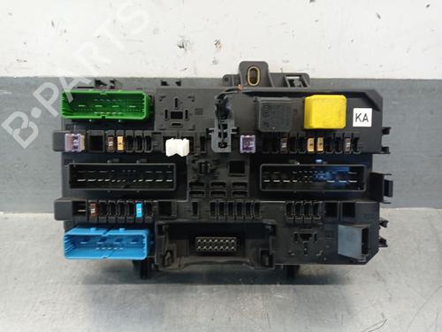 Caixa de fusíveis OPEL ASTRA H (A04) 1.7 CDTI (L48) (100 hp) 29001799