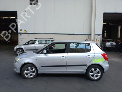 Used Parts SKODA FABIA II (542)  1.6 TDI  4915616
