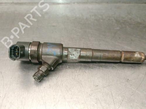 Inyector CHEVROLET AVEO Hatchback (T300) 1.3 D (75 hp) 31722244