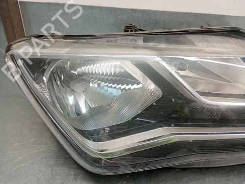 Right headlight SEAT TOLEDO IV (KG3) 1.6 TDI | BP30270368C29 
