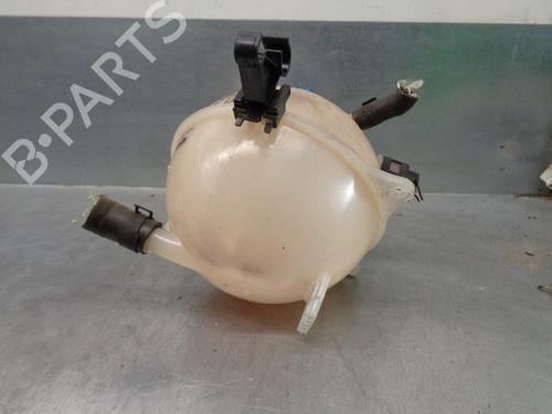 Used Expansion tank AUDI A1 Sportback (8XA, 8XF) 1.6 TDI (115 hp) 9689181