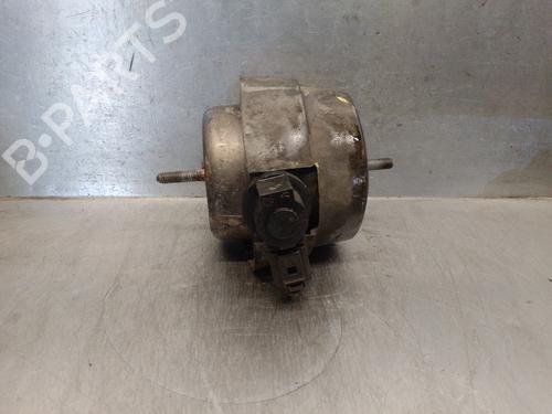 Used Engine mount AUDI A6 C5 (4B2) 2.5 TDI (180 hp) 13657439