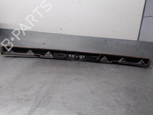 Used Tailgate handle Tailgate handle RENAULT GRAND SCÉNIC II (JM0/1_) 1.9 dCi (JM14) (131 hp) 15825818 15825818