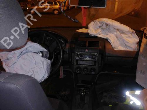 Tailgate lock VW POLO (9N_, 9A_) 1.4 16V | BP6889229C101 