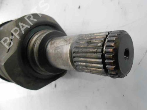 Left front driveshaft MITSUBISHI SPACE WAGON (N9_W, N8_W) 2.4 GDI (N84W) | BP2309200M38