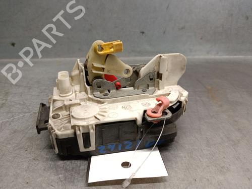 Used Front right lock CHRYSLER GRAND VOYAGER V (RT) 2.8 CRD (163 hp) 32979974