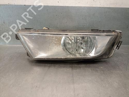 Used Left front fog light Left front fog light 37376660 37376660