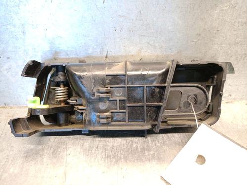 Front right interior door handle DAEWOO NUBIRA Saloon (J200) 1.8 | BP40265852I14 - Image 2