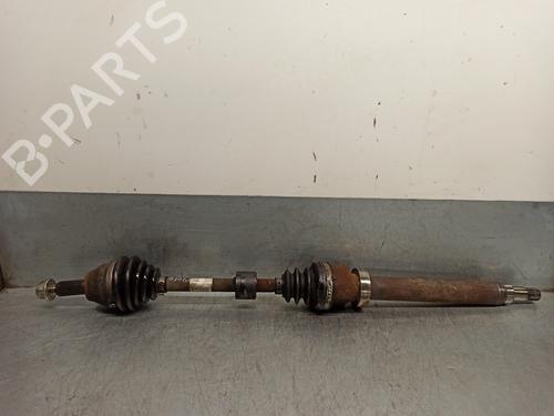 Used Right front driveshaft Right front driveshaft FORD FIESTA VI (CB1, CCN) 1.6 TDCi (90 hp) 15733868 15733868