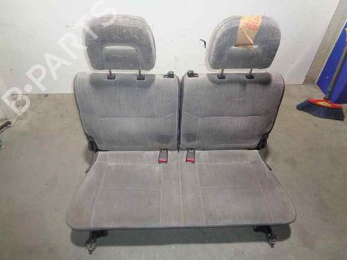 Used Rear seat MITSUBISHI SPACE WAGON (N9_W, N8_W) 2.0 (133 hp) 8284576