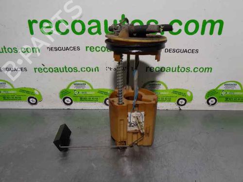 Used Fuel pump MERCEDES-BENZ SPRINTER 3-t Van (B903) [1995-2012]  4933681