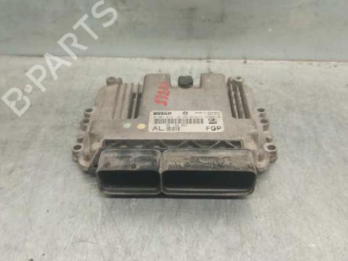 Used Engine control unit (ECU) OPEL ASTRA H Estate (A04) 1.9 CDTI 16V (L35) (120 hp) 7824446