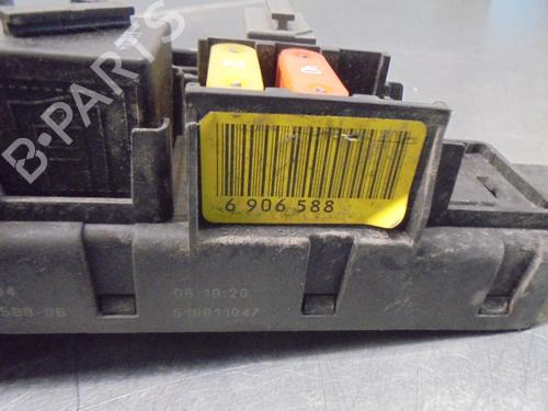 Fuse box BMW 5 (E60) 525 d | BP15388101E1 