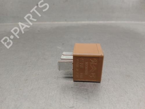 Electronic module FIAT SCUDO Van 1.5 Multijet 120 (506) | BP32230277M83