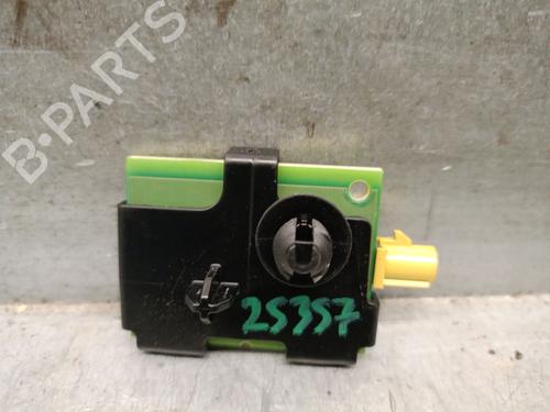 Antenne/Base MERCEDES-BENZ V-CLASS (W447) V 250 CDI / d (447.811, 447.813, 447.815) | BP36115128C140 - Image 2