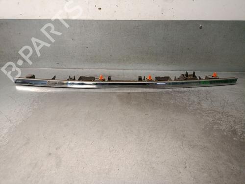 Used Tailgate handle MERCEDES-BENZ C-CLASS (W204) C 200 CDI (204.001) (136 hp) 25284624