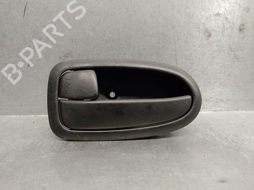 Used Front left interior door handle HYUNDAI MATRIX (FC) [2001-2010]  32103120
