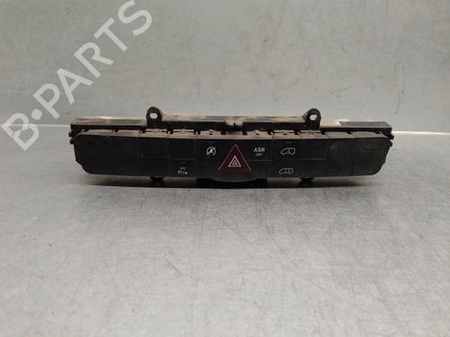 Used Warning switch VW CRAFTER 30-50 Van (2E_) 2.0 TDI (163 hp) 16666581