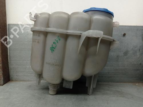 Used Expansion tank AUDI A4 B9 (8W2, 8WC) 2.0 TDI quattro (150 hp) 22717328