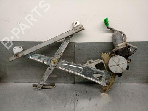 Lève-vitre arrière droit SUBARU IMPREZA Estate (GF) 2.0 i 16V AWD (GF8) (125 hp) 31965919