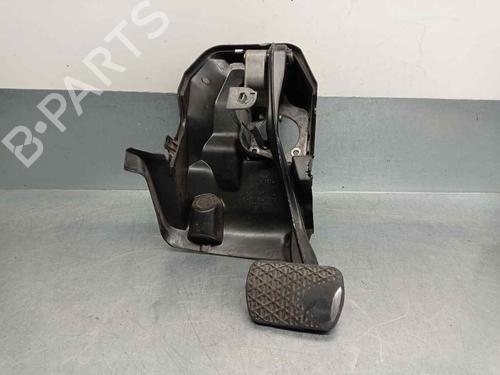 Used Break pedal MERCEDES-BENZ CLS (C219) [2004-2011]  10770532