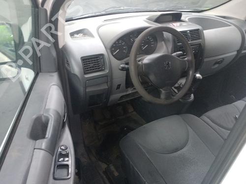 Right front window switch PEUGEOT EXPERT Van (VF3A_, VF3U_, VF3X_) 1.6 HDi 90 16V | BP33173316I26  - Image 11