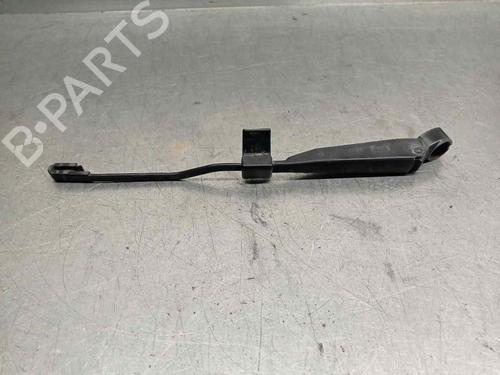 Bakre vindusviskerarm JEEP GRAND CHEROKEE II (WJ, WG) 2.7 CRD 4x4 (163 hp) 9218354