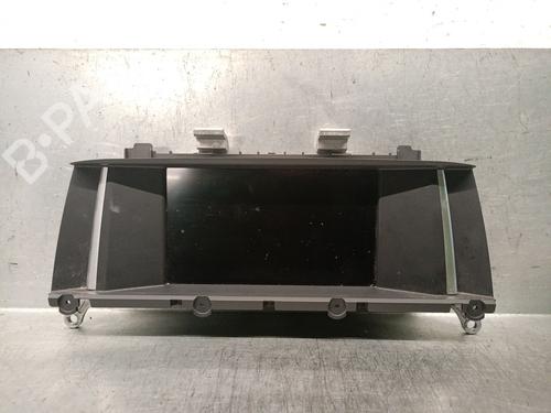 Used Display monitor BMW X4 (F26) xDrive 20 d (190 hp) 23431398