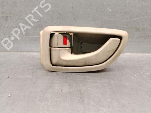 Used Front left interior door handle Front left interior door handle HYUNDAI TUCSON (JM) 2.0 (141 hp) 40195951 40195951