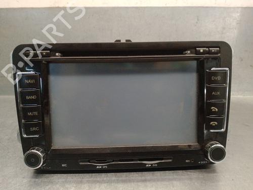 Used Radio VW PASSAT B6 (3C2) 2.0 TDI (170 hp) 31211323