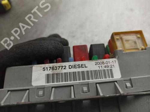 Fuse box FIAT DOBLO MPV (119_, 223_) 1.9 JTD | BP5158423E1 