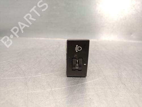 Used Headlight switch KIA SPORTAGE III (SL) 1.6 GDI (135 hp) 26712452