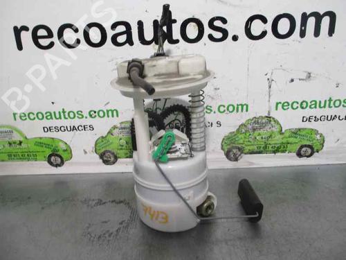 Used Fuel pump RENAULT CLIO III (BR0/1, CR0/1) 1.4 16V (98 hp) 2095647