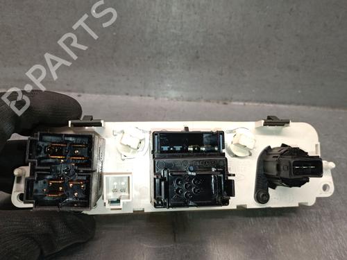 AC-Styringsenhed/Manøvreenhed FORD MONDEO I Turnier (BNP) 2.0 i 16V | BP30485830I5