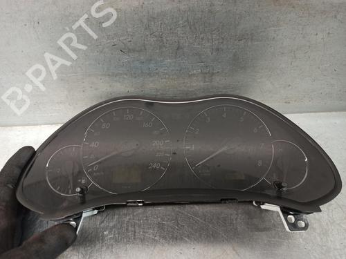 Used Instrument cluster TOYOTA AVENSIS Saloon (_T25_) [2003-2008]  17334612