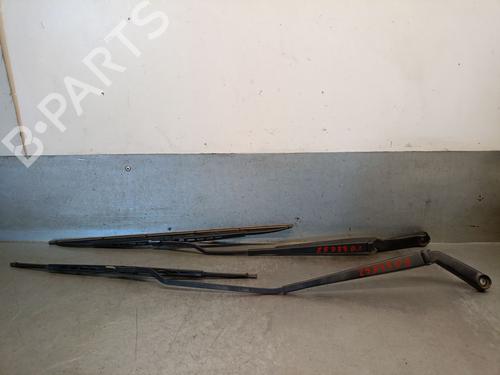 front-windshield-wiper-arm-seat-leon-1m1-1999-2000-2001-2002-2003-2004-2005-2006-36527954 main image