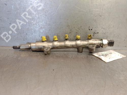 Used Injection rail Injection rail 34440704 34440704