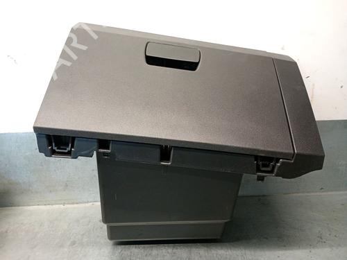 Used Glove box DACIA SANDERO III 1.0 TCe 90 (91 hp) 28519228