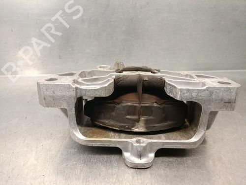 Engine mount MERCEDES-BENZ CLA Shooting Brake (X118) CLA 200 (118.687) | BP25238322M89 