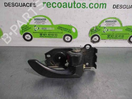 Used Front right interior door handle HYUNDAI SANTA FÉ I (SM) 2.7 V6 4x4 (173 hp) 3217229