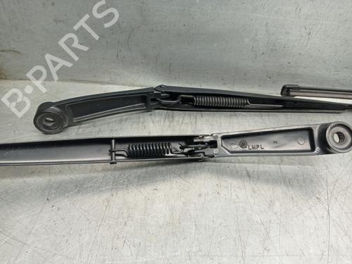 Front windshield wiper arm HYUNDAI ix35 (LM, EL, ELH) 2.0 CRDi | BP20687944C143 