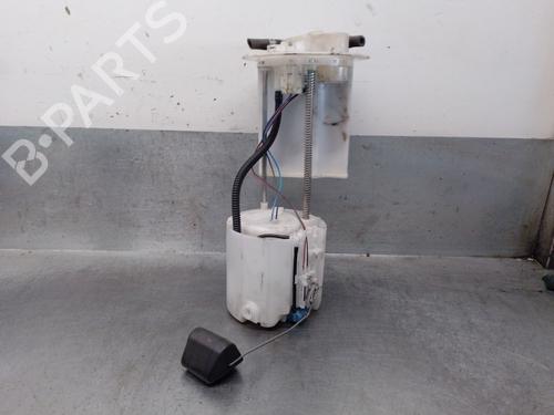 Bränslepump TOYOTA YARIS VERSO (_P2_) 1.4 D-4D (NLP20_, NLP22_) (75 hp) 33203609